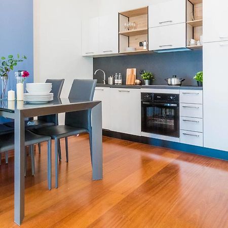 Hintown Duomo Via Baracchini Apartment Milan Luaran gambar