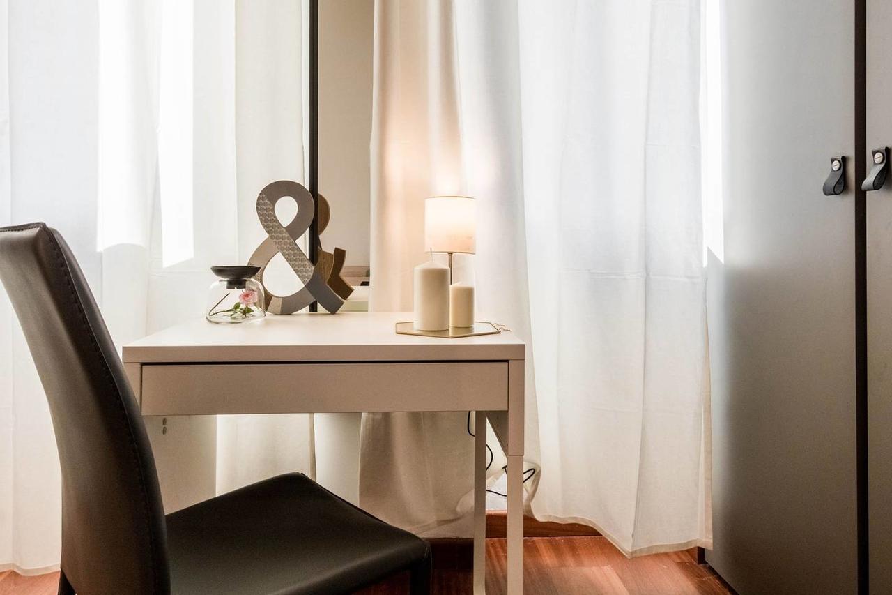 Hintown Duomo Via Baracchini Apartment Milan Luaran gambar